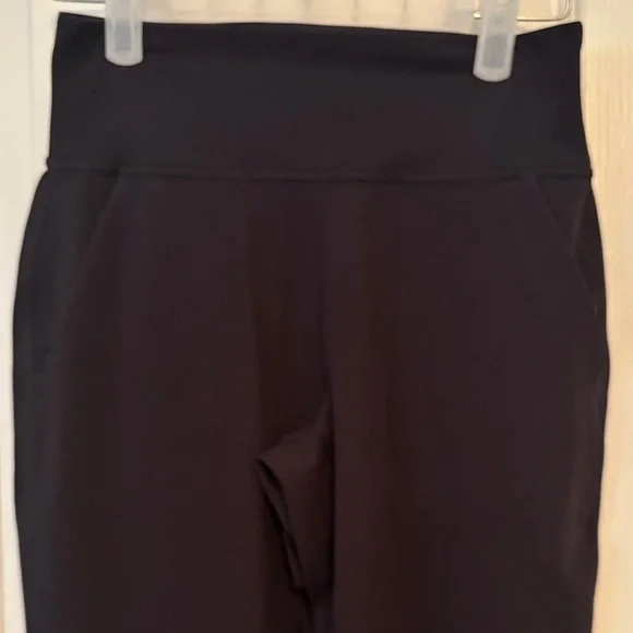 Lululemon Women’s Black Align High Rise Joggers size 4 - Picture 3 of 7